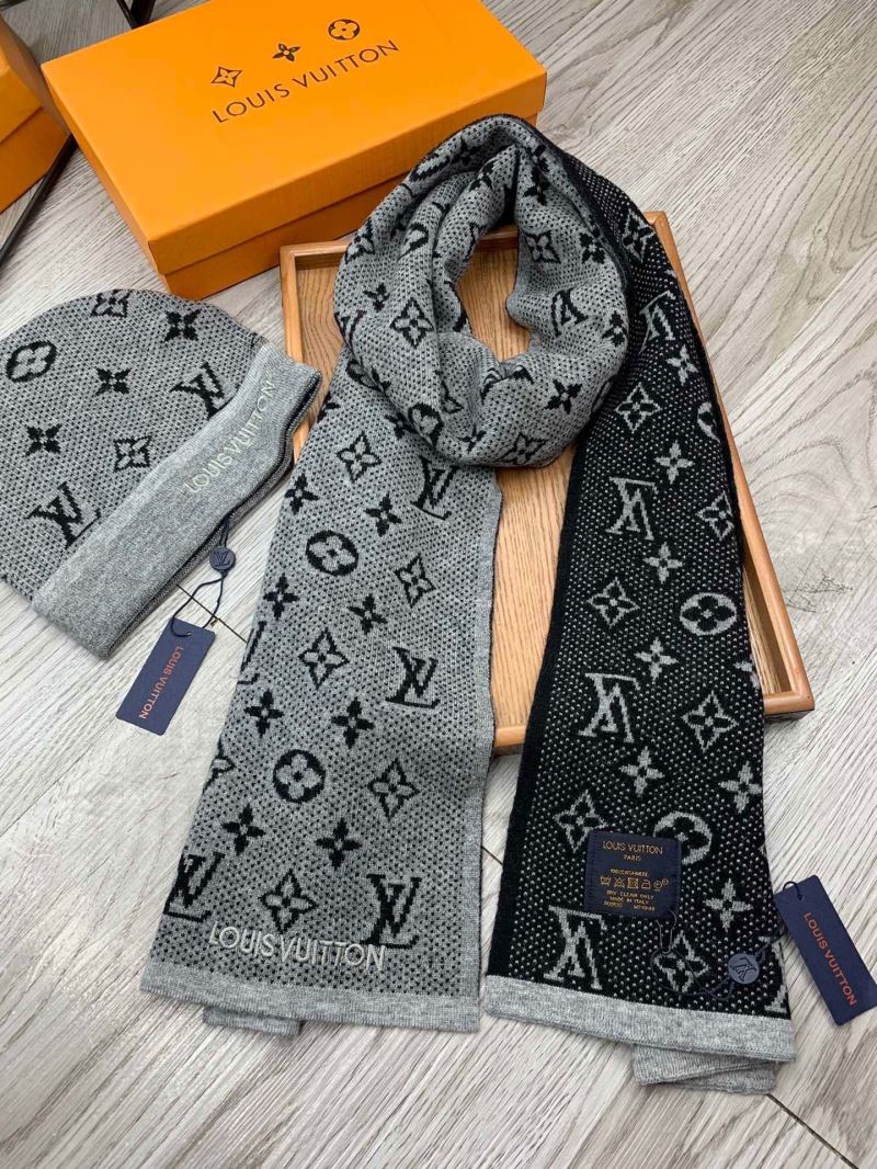 Louis Vuitton Caps Scarfs